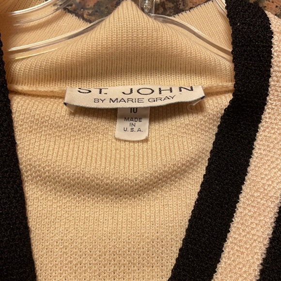 St John Knit Contrast Ivory/Black Bolero Cropped Style Cardigan Jacket - Picture 3 of 5